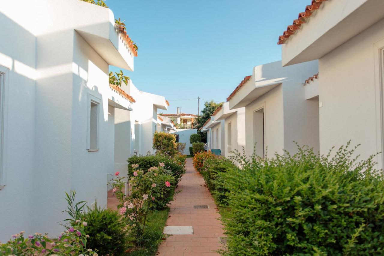 Resort Fior Di Sardegna Posada  Eksteriør billede