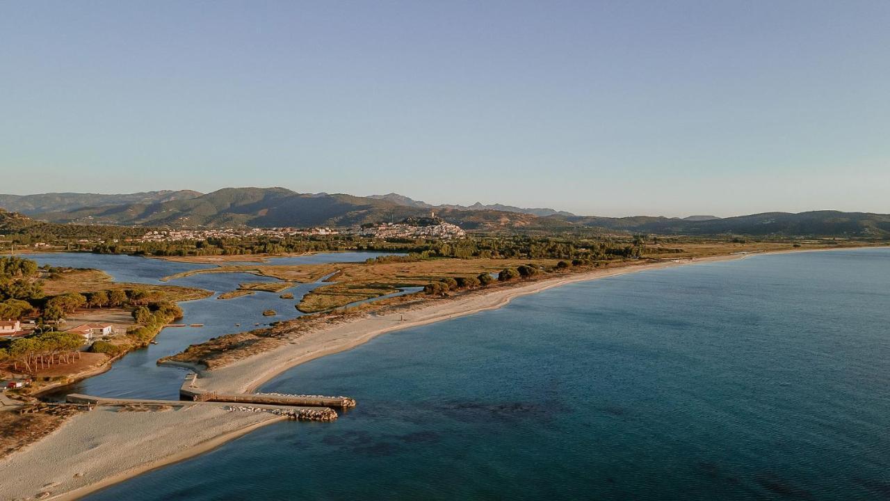 Resort Fior Di Sardegna Posada  Eksteriør billede