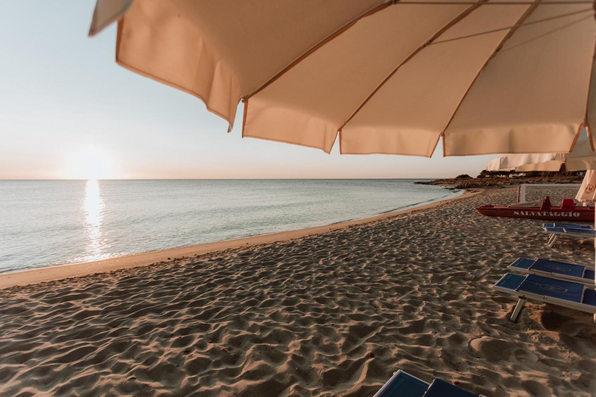 Resort Fior Di Sardegna Posada  Eksteriør billede